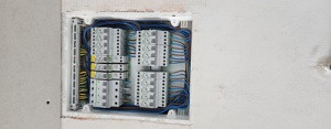 ELECTRICIAN  - imagine 6