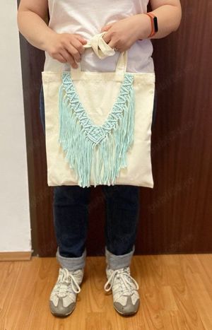 Sacosa decorata in stil boho