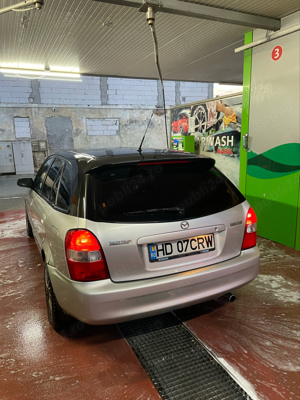 Dezmembrez Mazda 323f 2001 1.6 benzina - imagine 3