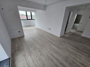 Apartament 3 camere, bloc finalizat, centrala proprie - imagine 9