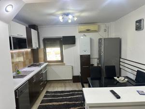 Închiriez apartament 3 camere (particular ) - imagine 4