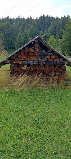 Lemn pentru construcție cabană