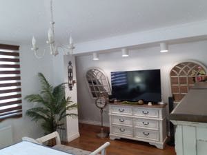 Vând apartament foarte spațios și elegant în Alba Iulia! - imagine 5