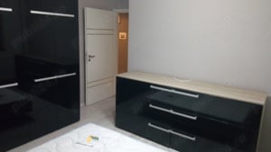 In Bloc Nou,Intre Sagului si Girocului,Cu Centrala+Loc Parcare,Mobilat Frumos,Merita Văzut-400 E - imagine 5