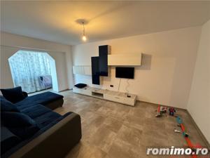 Apartament 3 camere, ultracentral, renovat , mobilat si utilat - imagine 2