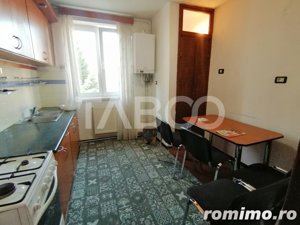 Apartament de vanzare 3 camere balcon etaj intermediar Terezian Sibiu - imagine 7