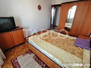 Apartament de vanzare 3 camere balcon etaj intermediar Terezian Sibiu - imagine 2