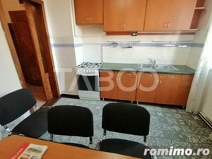 Apartament de vanzare 3 camere balcon etaj intermediar Terezian Sibiu - imagine 8