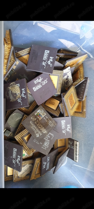  Procesoare vechi defecte 486 Goldcap, ceramice,fibra,plastic.