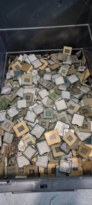  Procesoare vechi defecte 486 Goldcap, ceramice,fibra,plastic. - imagine 4