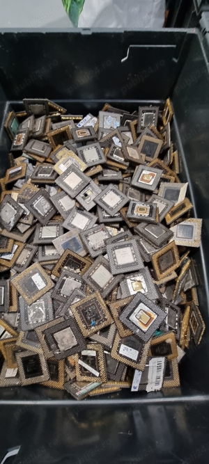  Procesoare vechi defecte 486 Goldcap, ceramice,fibra,plastic. - imagine 8