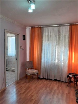 Apartament 3 camere, semidecomandat, etaj intermediar, Micro 40 - imagine 8