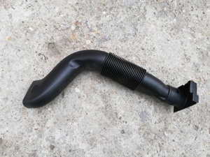 tub tubulatura admisie aer volkswagen polo 6R - imagine 2