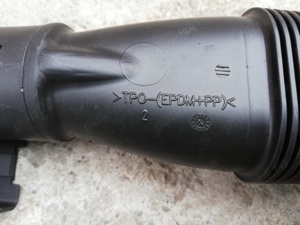 tub tubulatura admisie aer volkswagen polo 6R - imagine 7