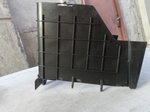 carcasa plastic protectie baterie volkswagen 1K0 915 335C - imagine 3