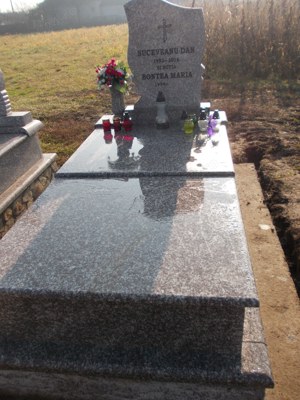 Executam cruci din granit natural - imagine 5