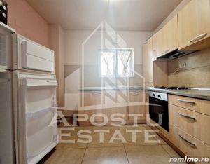 Apartament cu 3 camere,85mpu,centrala proprie,loc de parcare,Subcetate - imagine 11