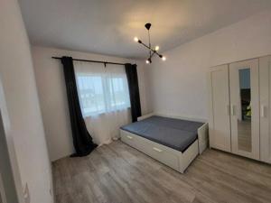 Duplex 4 camere Mosnita - imagine 2