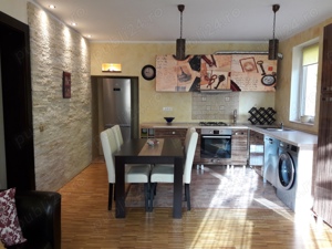 Apartament cu 2 camere + dressing, zona Hotel Galaxy - imagine 4