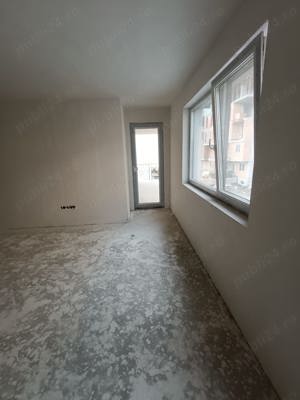 Apartament cu 3 camere, semifinisat, zona Somesului Floresti - imagine 5