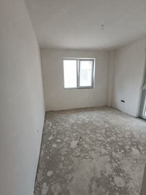 Apartament cu 3 camere, semifinisat, zona Somesului Floresti - imagine 7