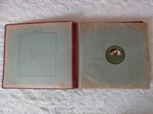 Colectie old vintage placi discuri patefon gramofon anii 60 70 - imagine 2