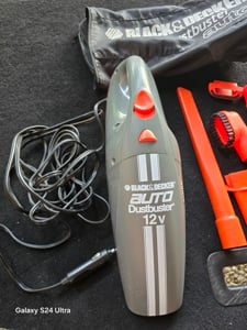 Vând aspirator black & decker auto  - imagine 3
