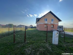 1/2 Duplex La Etaj In Becicherecu Mic,4 camere,2 bai - imagine 4