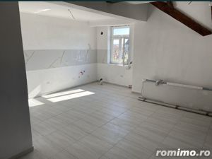 1/2 Duplex La Etaj In Becicherecu Mic,4 camere,2 bai - imagine 8