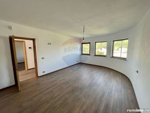 Casă / Vilă in Sat Nou / Panciu - imagine 19