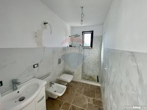 Casă / Vilă in Sat Nou / Panciu - imagine 14