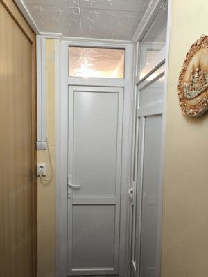 Apartament 2 camere renovat, mobilat și utilat recent, Parter, Izolat  - imagine 7