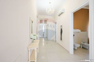 Apartament cu 2 camere de închiriat cu priveliște spre Piața Unirii - imagine 6