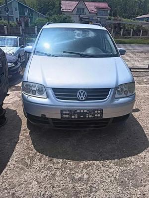 Dezmembram touran 2007 diesel