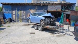 Dezmembrez hyundai veloster 