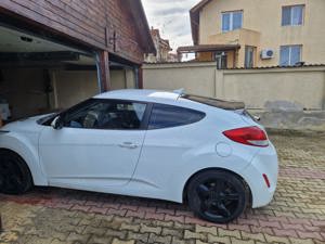 Dezmembrez hyundai veloster  - imagine 2