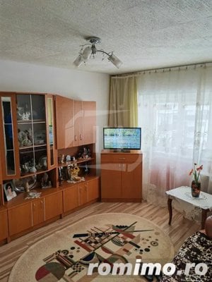 Apartament 3 camere, decomandat, etaj intermediar, zona Observatorului