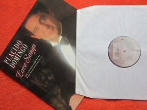 vinil Placido Domingo  -Greatest Love Songs ,Olanda 1988 impecabil - imagine 3