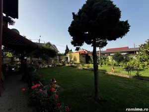 Villa, situata semicentral, spre vanzare, cu piscina si garaj - imagine 4