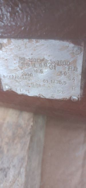 Vând motor electric trifazat  - imagine 3