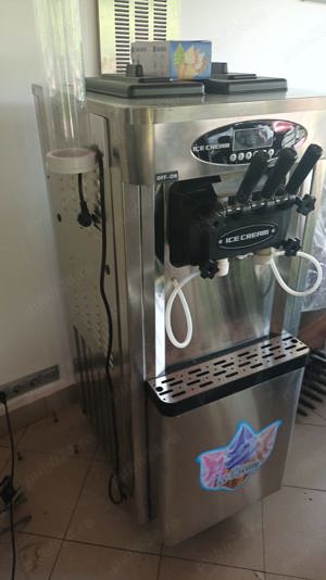 Masina de inghetata stradala cu topinguri  - imagine 2