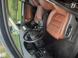 Volkswagen Touareg  - imagine 6