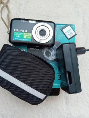 vind sau schimb cu tel mobil camera Fujifilm