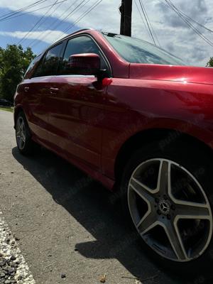 Proprietar vand Mercedes GLE 350d AMG 4MATIC in stare impecabila - imagine 4
