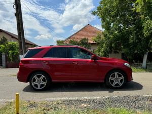 Proprietar vand Mercedes GLE 350d AMG 4MATIC in stare impecabila - imagine 3
