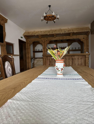 Închiriez pensiune cu 8 camere in stil maramureșean  - imagine 5