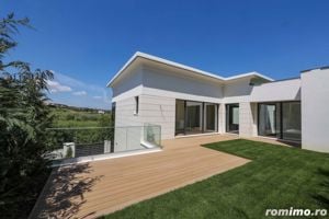 Vila in ansamblu exclusivist cu finisaje si dotări premium - imagine 11