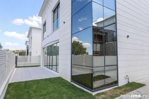 Vila in ansamblu exclusivist cu finisaje si dotări premium - imagine 12