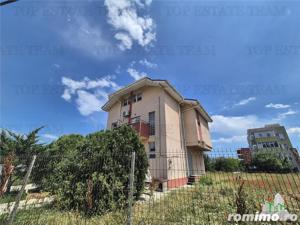 OPORTUNITATE INVESTITIE VILA CU 3000 MP PALAZU MARE - imagine 16