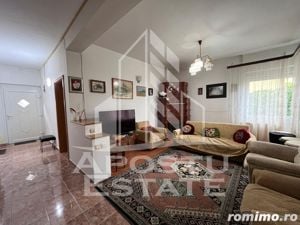 Casa individuala cu 7 camere,  P+M, zona Girocului - imagine 2